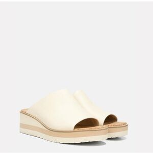 Preloved Vince Sarria Genuine Leather Wedge Mules 9.5 Sandstone Cream with box